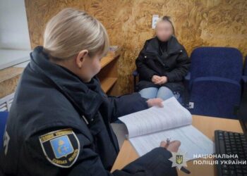 Смерть дитини через байдужість матері – на Сумщині дівчина відповідатиме за злісне невиконання своїх обов’язків