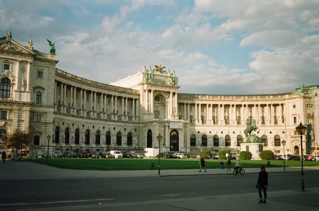 колледж Чехии после 11 класса