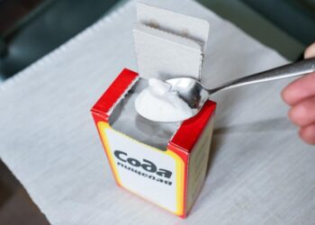 99% господинь гасять соду оцтом неправильно: “бабусин” метод не працює