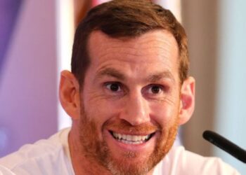 Ексбоксер назвав фаворита в поєдинку Вайлдер – Чісора