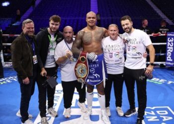 Вордлі згадав про Усика напередодні бою з Дюбуа