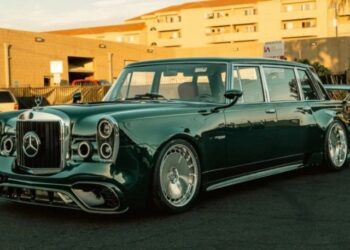 Тюнінг-ателье поєднало Mercedes-AMG S63 E-Performance та Mercedes-Benz 600 W100 (ВІДЕО)