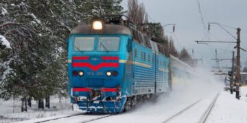 Через безпекову ситуацію змінено рух потягів у напрямку Шостки: пасажирів довозитимуть до Кролевця