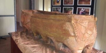 У Південній Індії знайшли унікальний 2300-річний теракотовий саркофаг