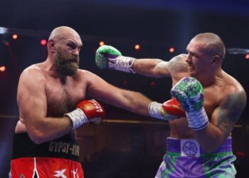 Усик зробив гучну заяву про трилогію з Ф’юрі