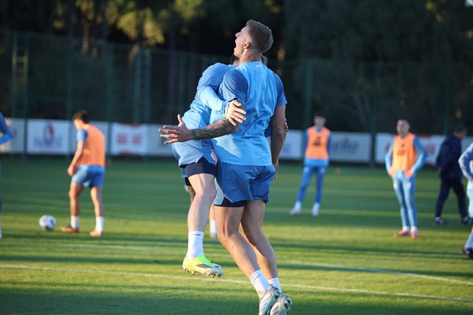 ФОТО. Тренування Динамо. Тактика, взаємодія, візит Мельгоси та Гомеса