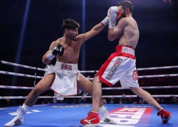 Френк Сміт: “З такою зовнішністю перед Джошем Келлі відкриваються колосальні можливості”