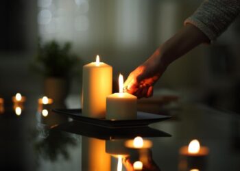 Графіки відключень світла на 3 лютого: коли не буде електрики у вівторок