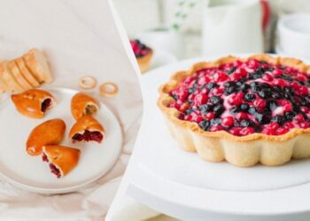 Ягоди не “розпливуться” у випічці, а тісто не буде мокрим: як потрібно їх додавати