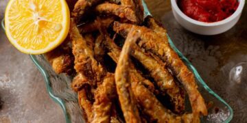 Як посмажити мойву без запаху: хитрий спосіб – здивує навіть досвідчених господинь