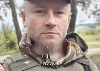 Коровинська громада провела в останню путь Захисника України Сергія Никоненка