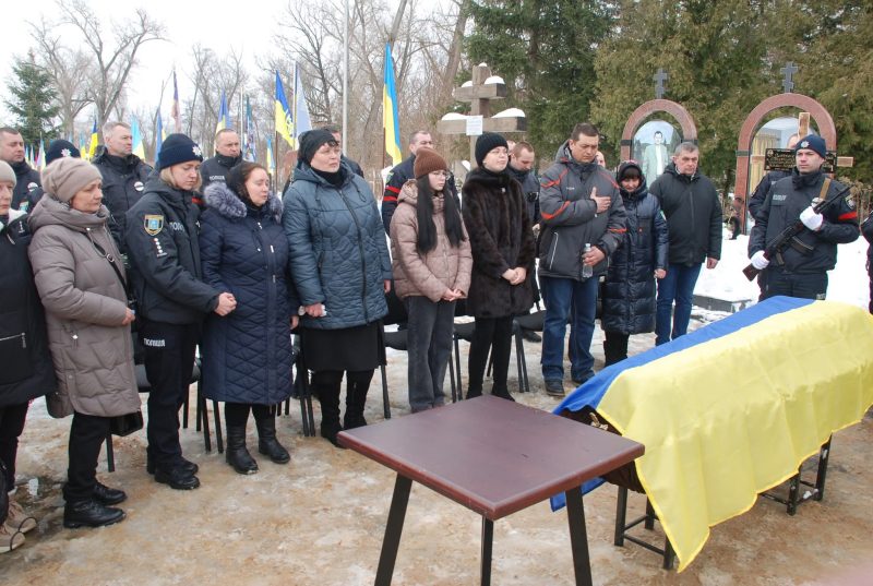 Навіки разом: у Шостці поховали подружжя Славських, які загинули при виконанні службових обов’язків