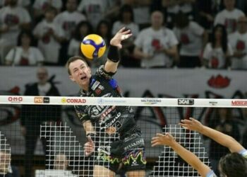 Плотницький привів Перуджу до перемоги на тай-брейку