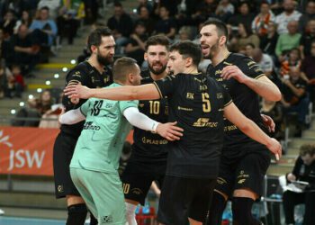 Проєкт з Семенюком перервав серію поразок та очолив ПлюсЛігу