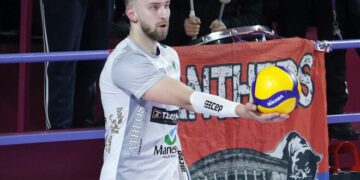 Шалений камбек на виїзді. Українець вивів клуб у чвертьфінал кубка країни