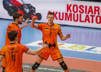 Таблиця ПлюсЛіги. Де Барком-Кажани після сьомої перемоги?