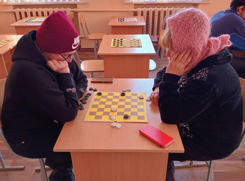 У Конотопі &laquo;Спорт для всіх&raquo; організував турнір з шашок серед мікрорайонів міста
