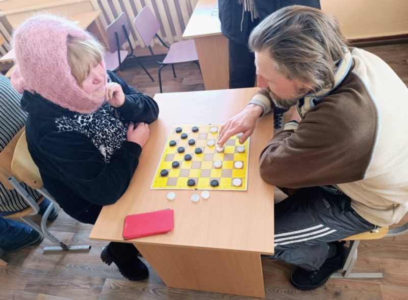 У Конотопі &laquo;Спорт для всіх&raquo; організував турнір з шашок серед мікрорайонів міста