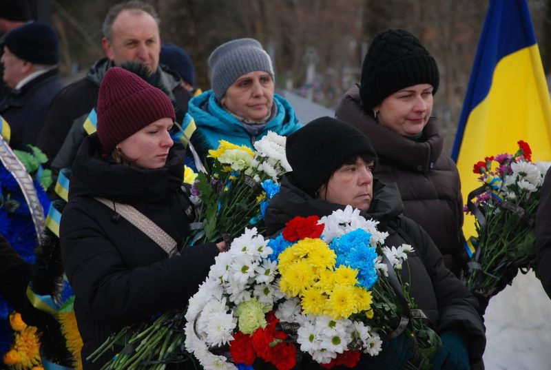 У Шостці провели в останню путь водія ЗСУ Андрія Лакозу