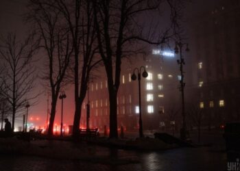 В Україні вимикатимуть світло 14 лютого: як діятимуть графіки відключень