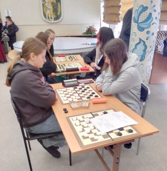 Варвара Ліфиренко представила Шостку у фіналі Дитячої шашкової ліги в Києві