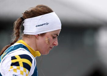 ВІДЕО. Їхала без лижі! Болюче падіння олімпійської призерки в естафеті