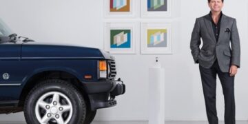 Дизайнер Jaguar Land Rover залишив компанію після 20 років роботи