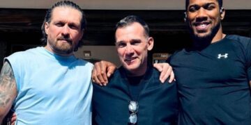 Шевченко завітав на тренування Усика та Джошуа