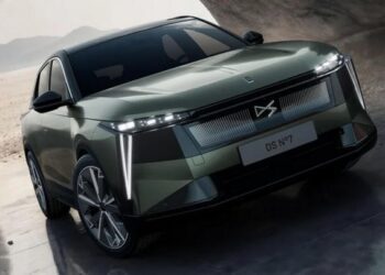 Люкс і авангард: представлено нового французького конкурента Audi Q5 та BMW X3 (ФОТО)