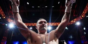 Усик – про бій із кікбоксером: Ви бажаєте шоу? Я вам його дам