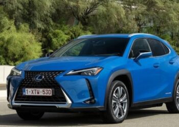 Lexus знімає з виробництва свій перший електромобіль