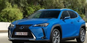 Lexus знімає з виробництва свій перший електромобіль