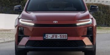 Сучасну альтернативу Toyota RAV4 показали на нових фото