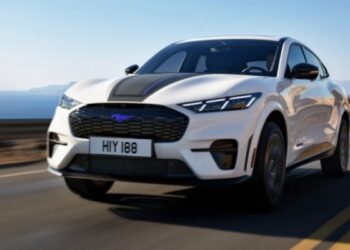 Ford представив Mustang Mach-E 2026 у стилі легендарного California Special (ФОТО)