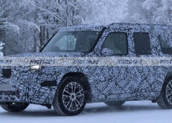 Mercedes засвітив «міні Гелендваген»: електричний позашляховик готують до дебюту (ФОТО)