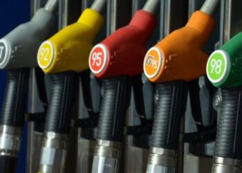 Дизель подешевшав вперше за довгий час: скільки коштує пальне сьогодні