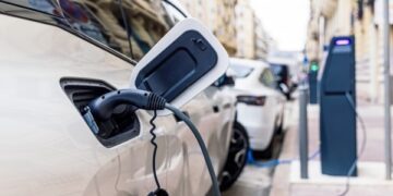 У Європі вперше за п’ять років подешевшали електромобілі