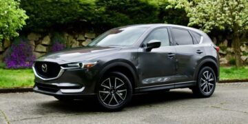 Українці масово купують старі авто: яка ціна найпопулярнішої моделі