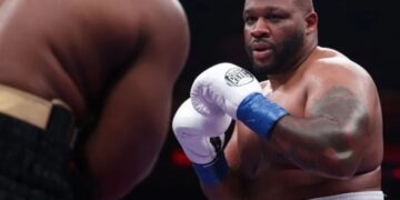 Джаррелл Міллер поб’ється з Леньєром Перо