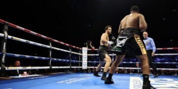 Френк Воррен відреагував на перемогу Ітауми в бою з Франкліном