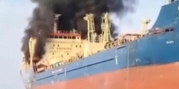 Іран атакував власний танкер біля Ормузької протоки, – Reuters