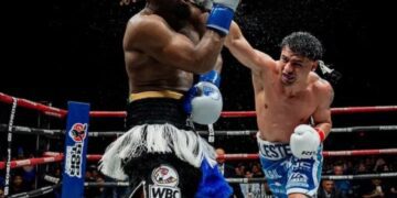 Лестер Мартінес здолав Імманувеля Аліма і став тимчасовим чемпіоном WBC