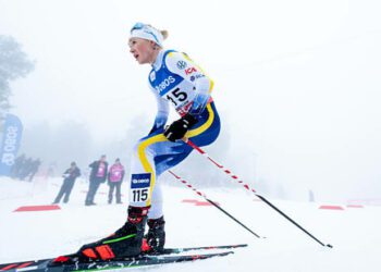 Лижні гонки. Падіння Діггінс в прощальній гонці, перемога Сундлінг