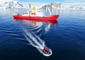 На станцію “Академік Вернадський” прибула команда 31-ї Української антарктичної експедиції