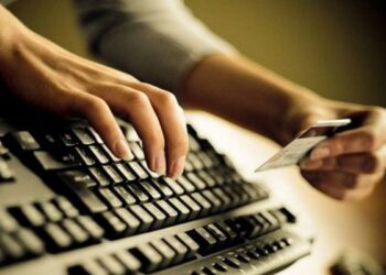 Шахрай виманив у жительки Шостки 24 тис.грн, пообіцявши їй відновити доступ до телефону та електронної пошти