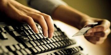 Шахрай виманив у жительки Шостки 24 тис.грн, пообіцявши їй відновити доступ до телефону та електронної пошти