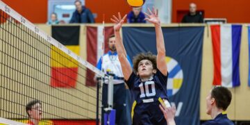 Україна – Нідерланди. Кваліфікація на ЧЄ U18. Дивитися онлайн LIVE