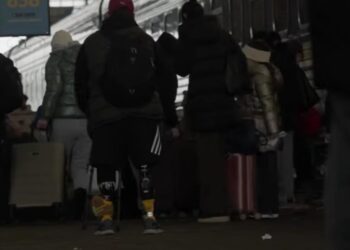 Укрзалізниця розповіла пасажирам, як відбувається евакуація під час подорожі