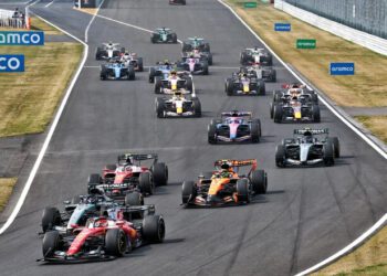 ВІДЕО. Новий лідер Ф1 і битва трьох команд за подіум. Огляд Гран-прі Японії