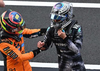 ВІДЕО. Поул Мерседеса і Макларен проти Феррарі. Огляд кваліфікації в Японії